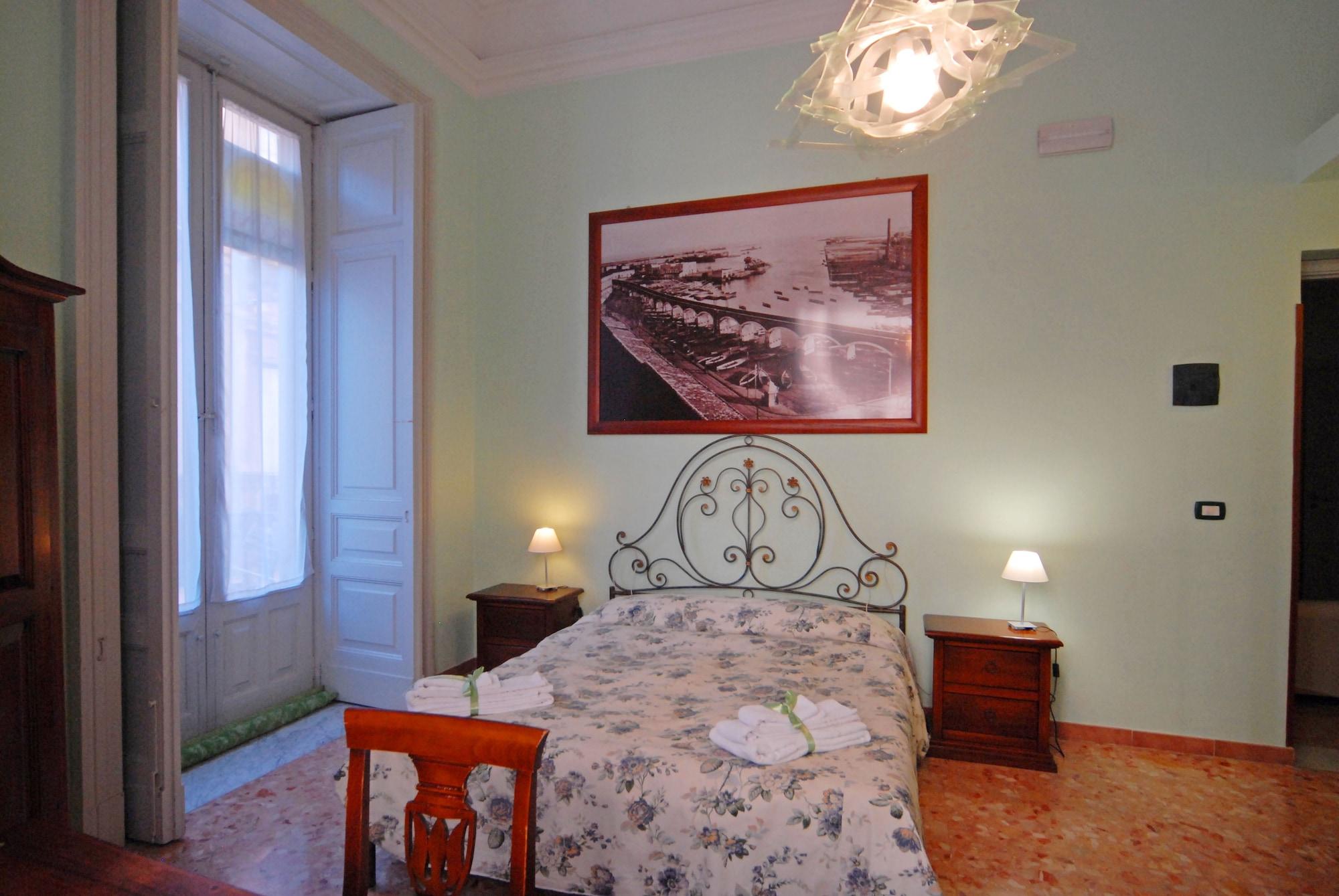 Picone Bed&Breakfast Catania Bagian luar foto