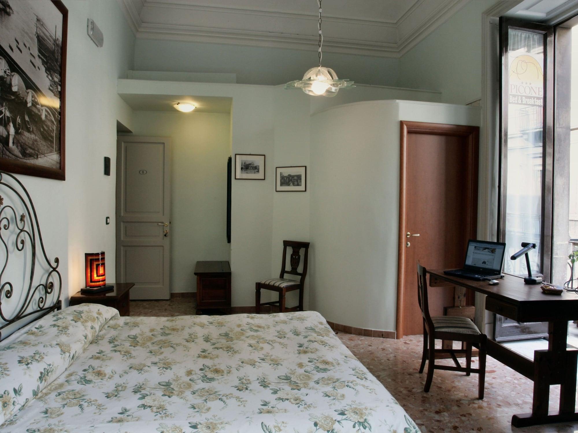 Picone Bed&Breakfast Catania Bagian luar foto
