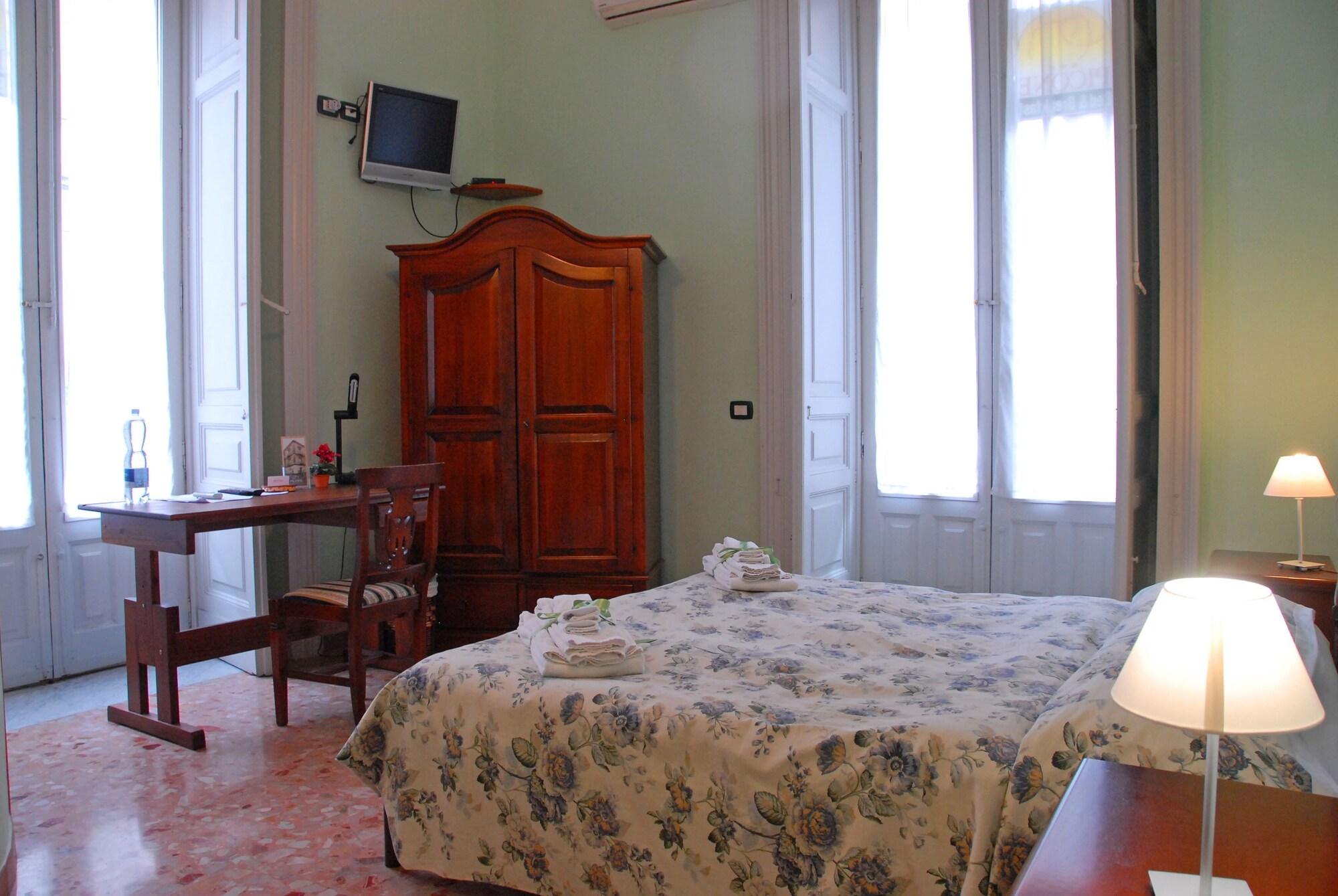 Picone Bed&Breakfast Catania Bagian luar foto