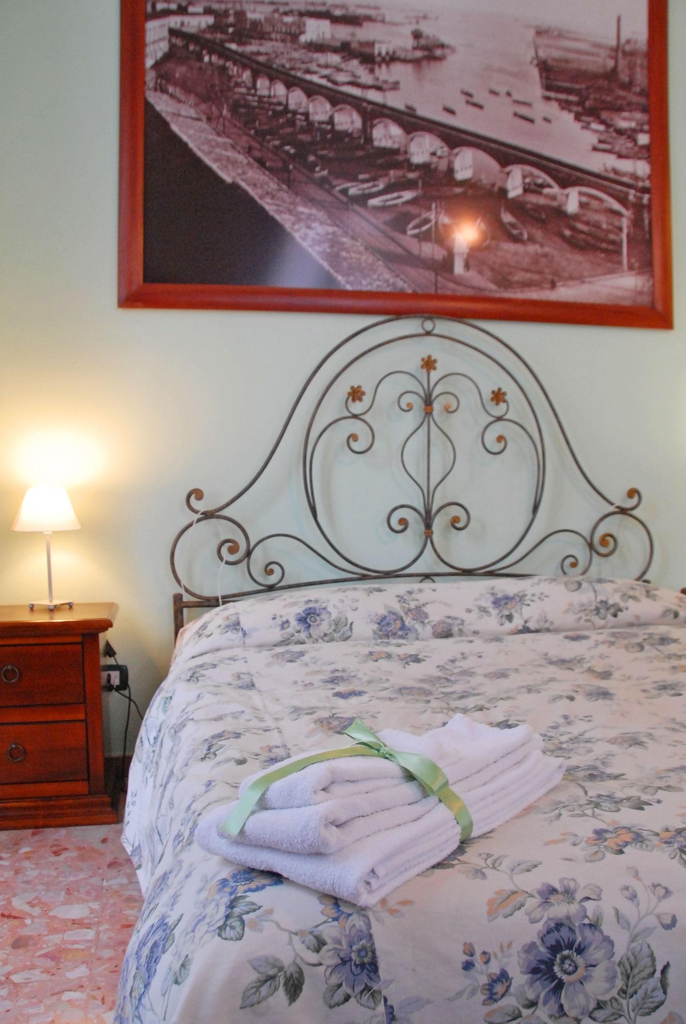 Picone Bed&Breakfast Catania Bagian luar foto